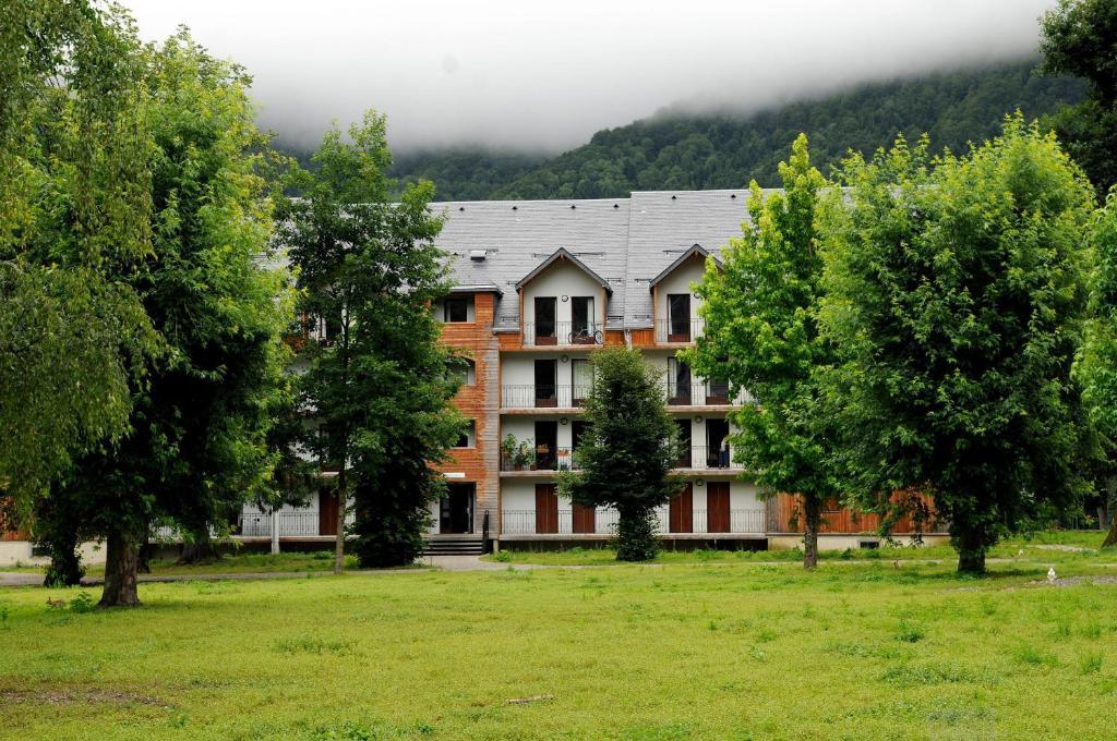 Residence Les Jardins De Ramel By Popinns Bagneres-de-Luchon Room photo